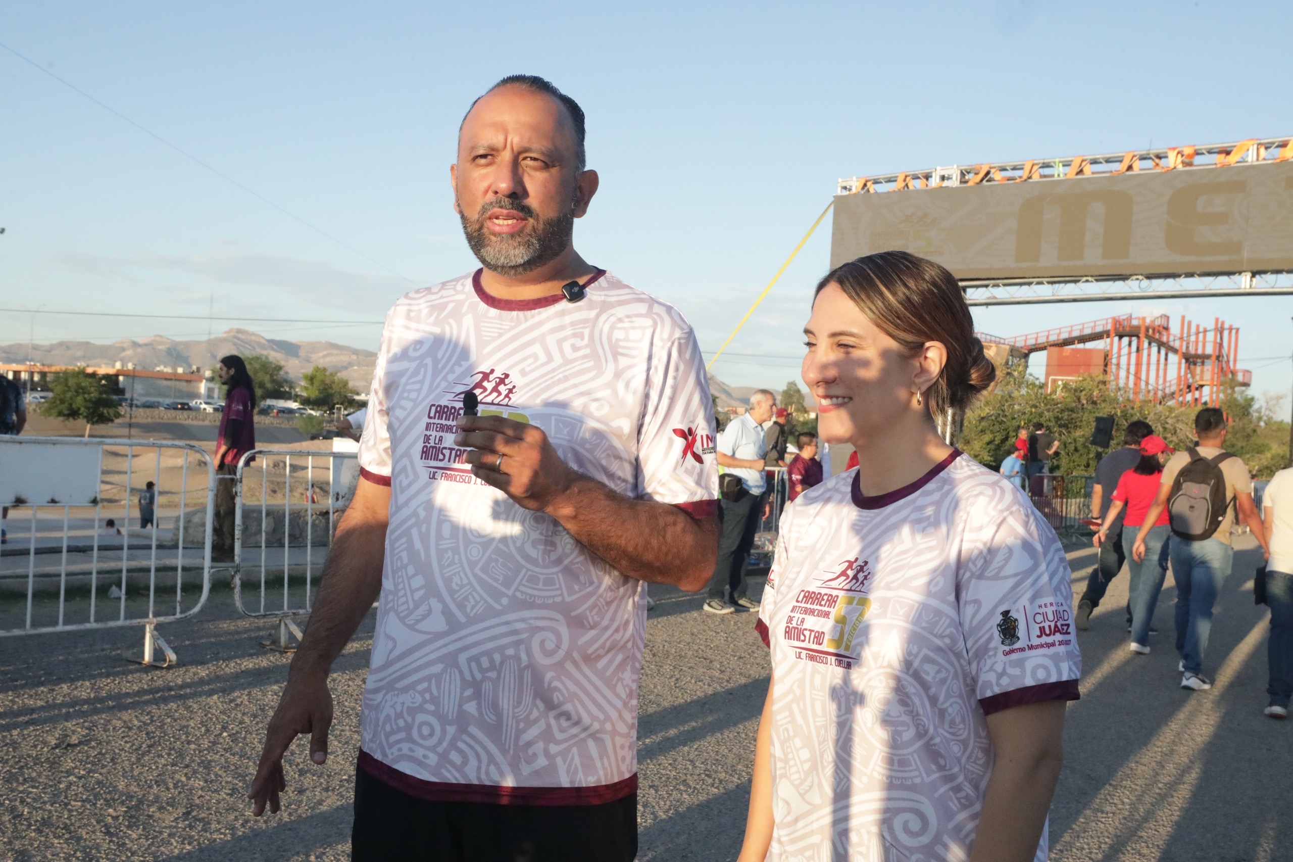 Más de 8 mil corredores participan en la Carrera de la Amistad